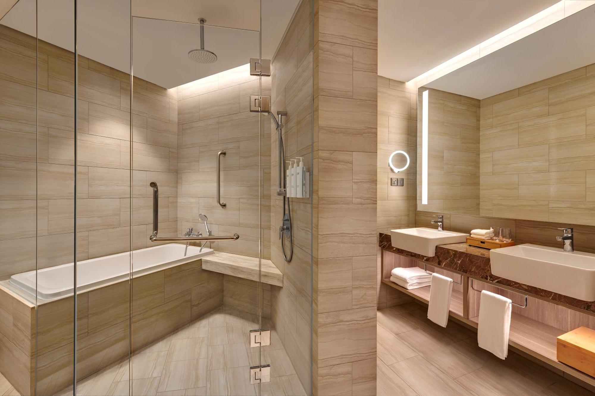 Courtyard By Marriott